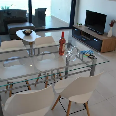 Sea Senses Sea View Punta Prima Apartamento