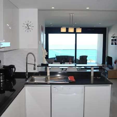 Apartamento Sea Senses Sea View Punta Prima